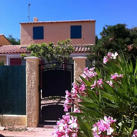 Maison De Au Calme Proche De La *
